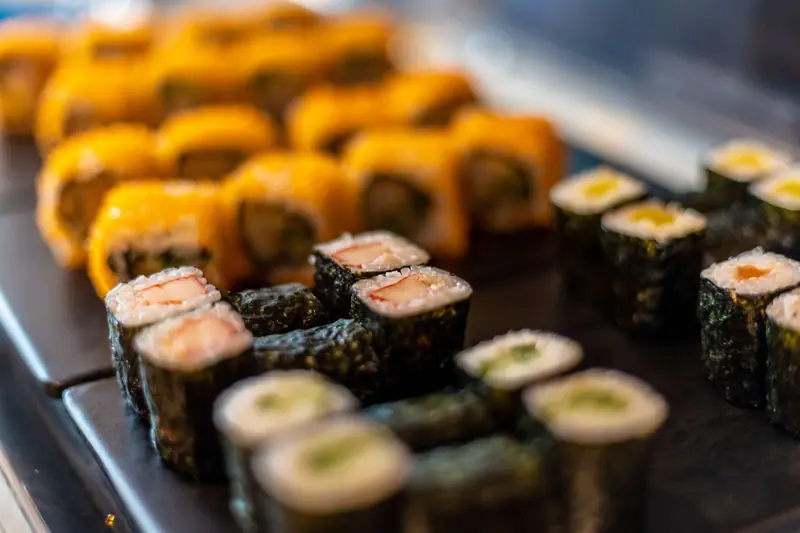 Uramaki en maki van A-Sushi